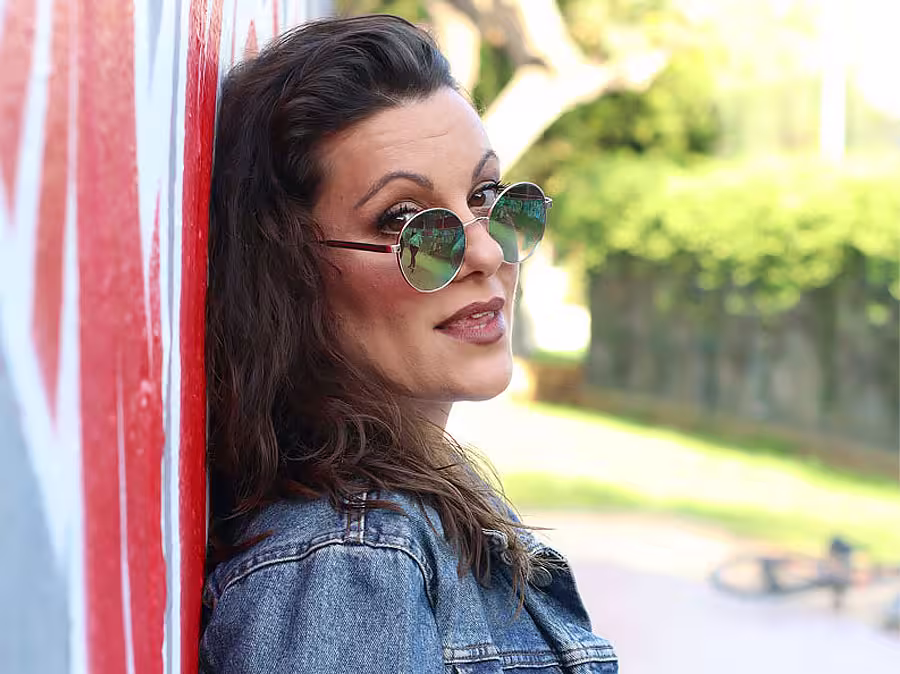 Amelinde Marbella vocalist at OAK